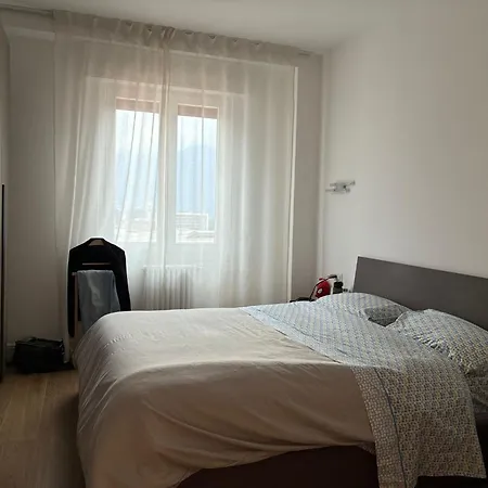 Apartman 5' - Mountain View - 10' Station - Wifi, Ac Lecco