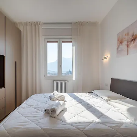 Apartment 5' - Mountain View - 10' Station - Wifi, Ac Lecco