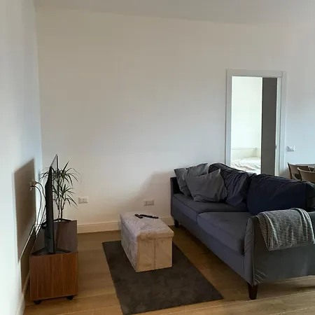 5' - Mountain View - 10' Station - Wifi, Ac Apartmán